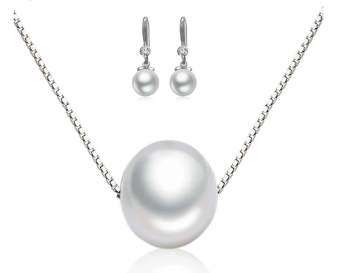Stříbrný komplet s perlou a zirkony