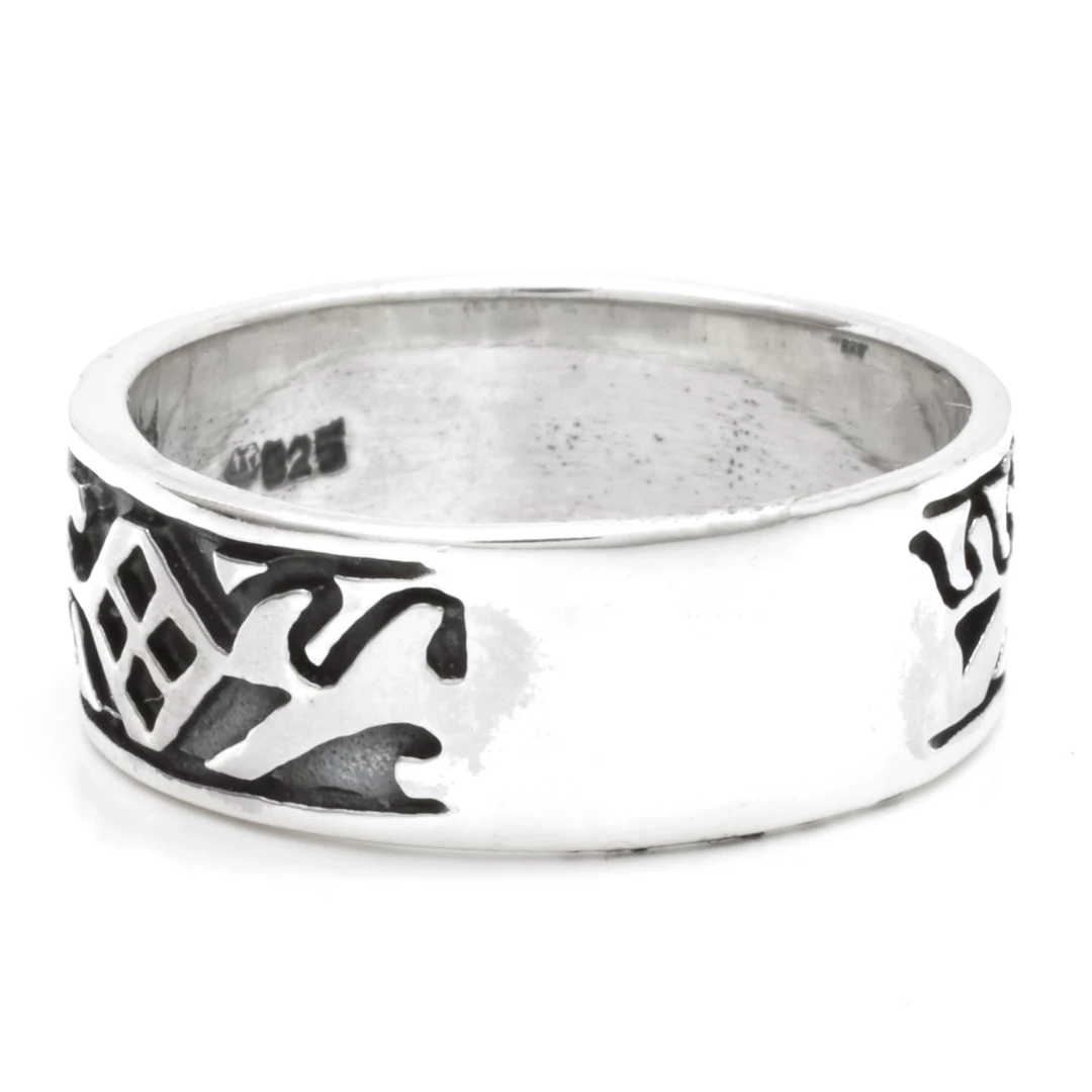 Stříbrný prsten s ornamenty 57