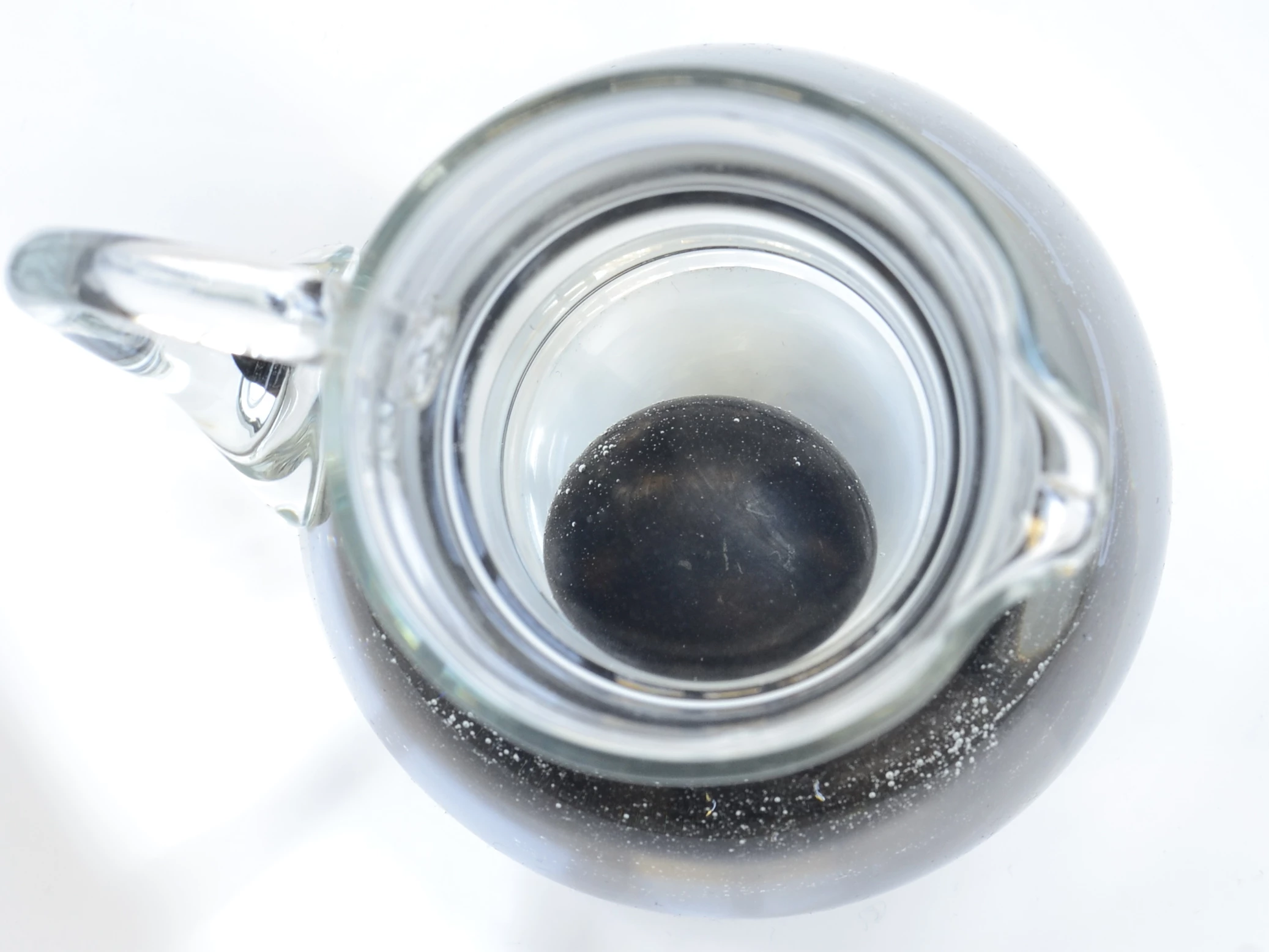 Šungitová koule, čistá voda díky šungitu